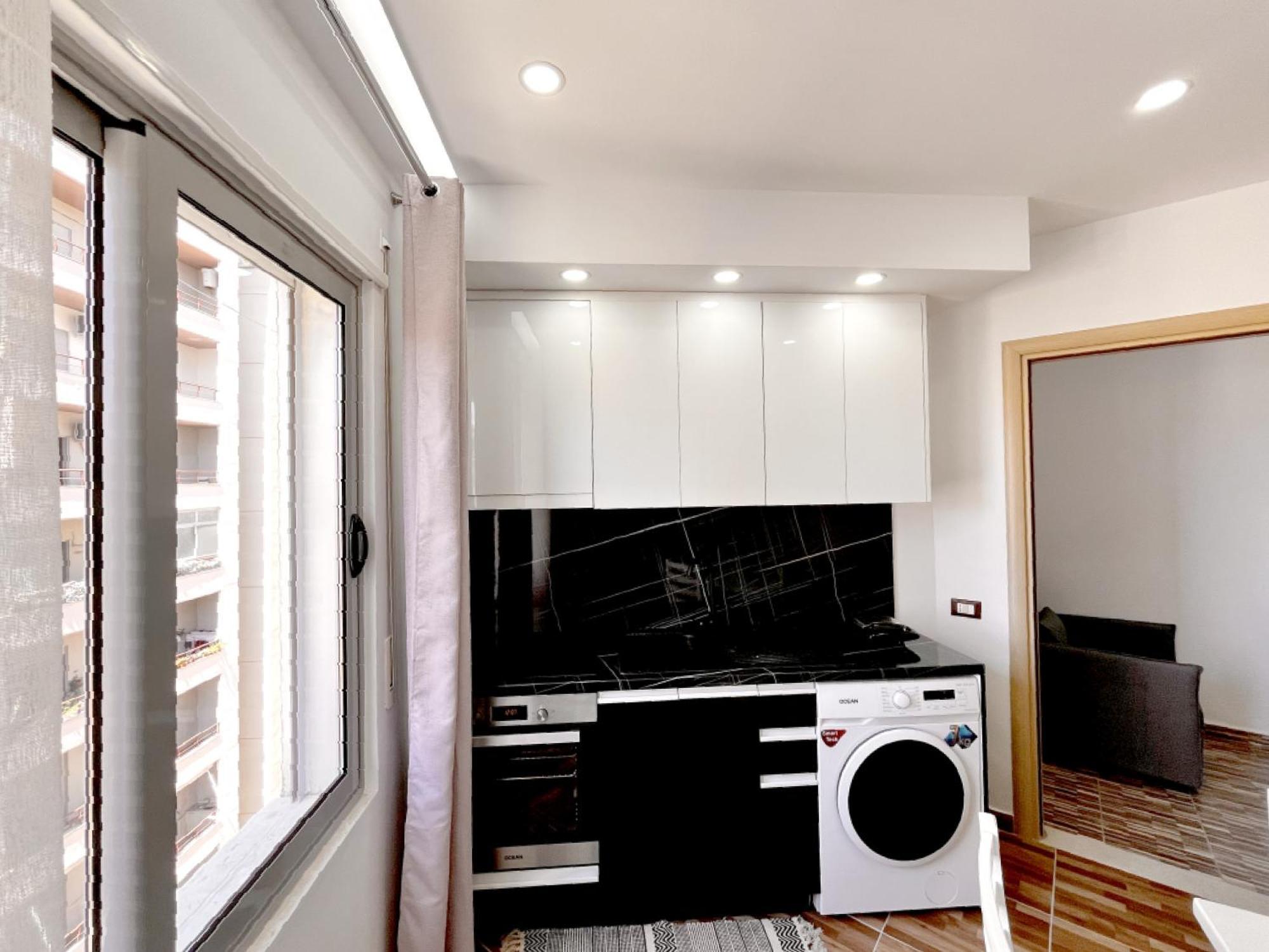 Kam Apartments In The City Center Vlora Kültér fotó