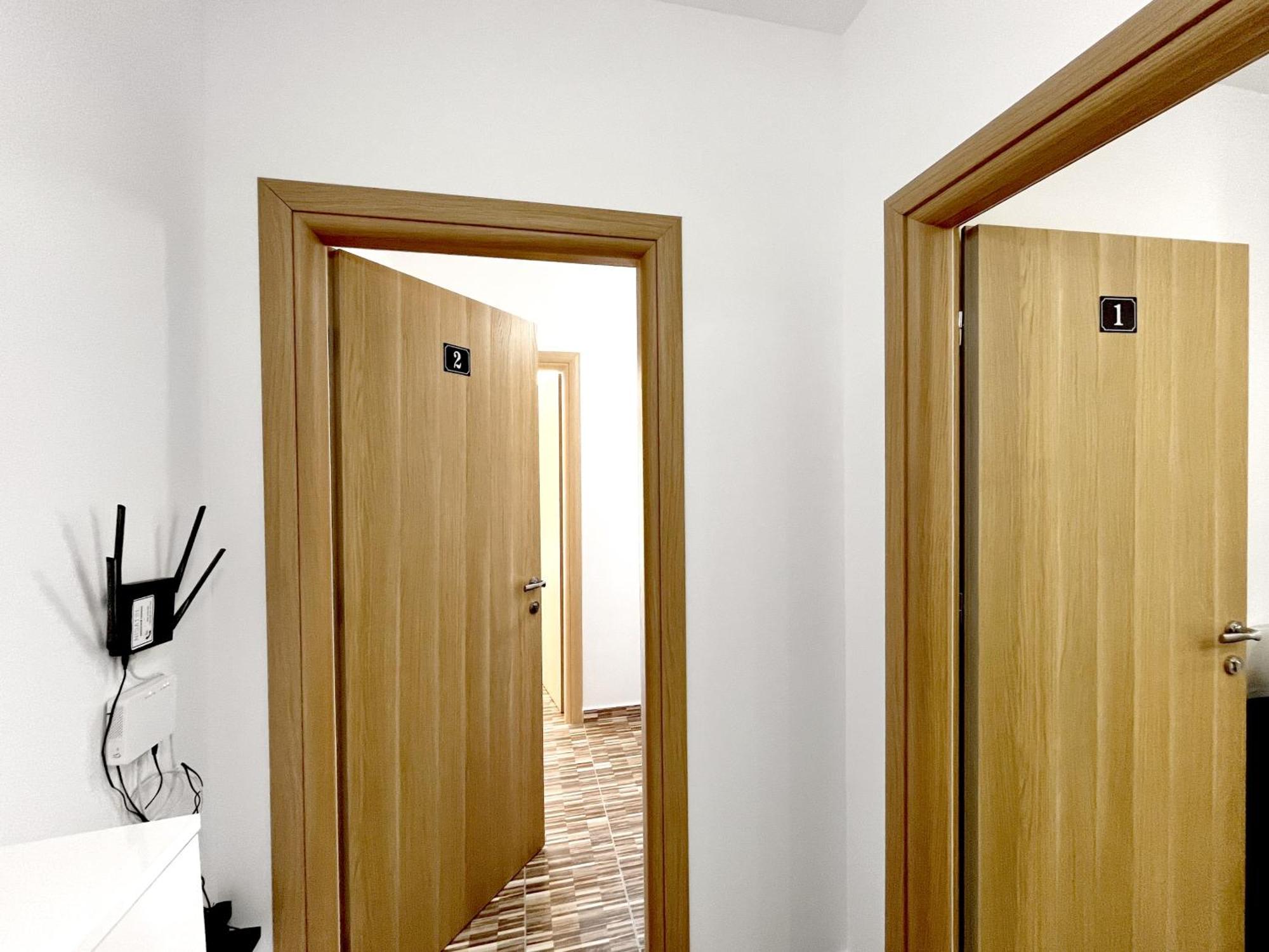 Kam Apartments In The City Center Vlora Kültér fotó