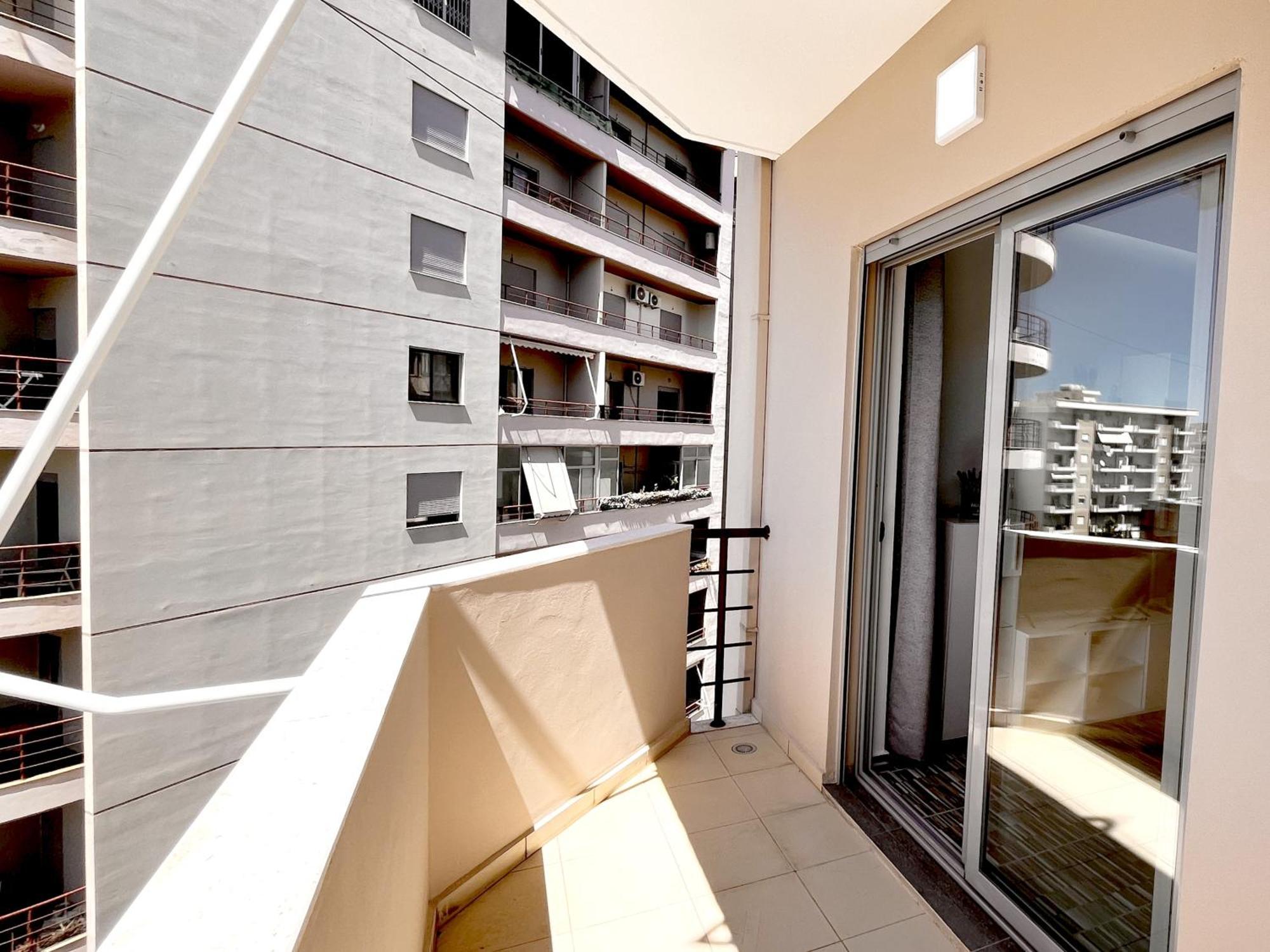 Kam Apartments In The City Center Vlora Kültér fotó