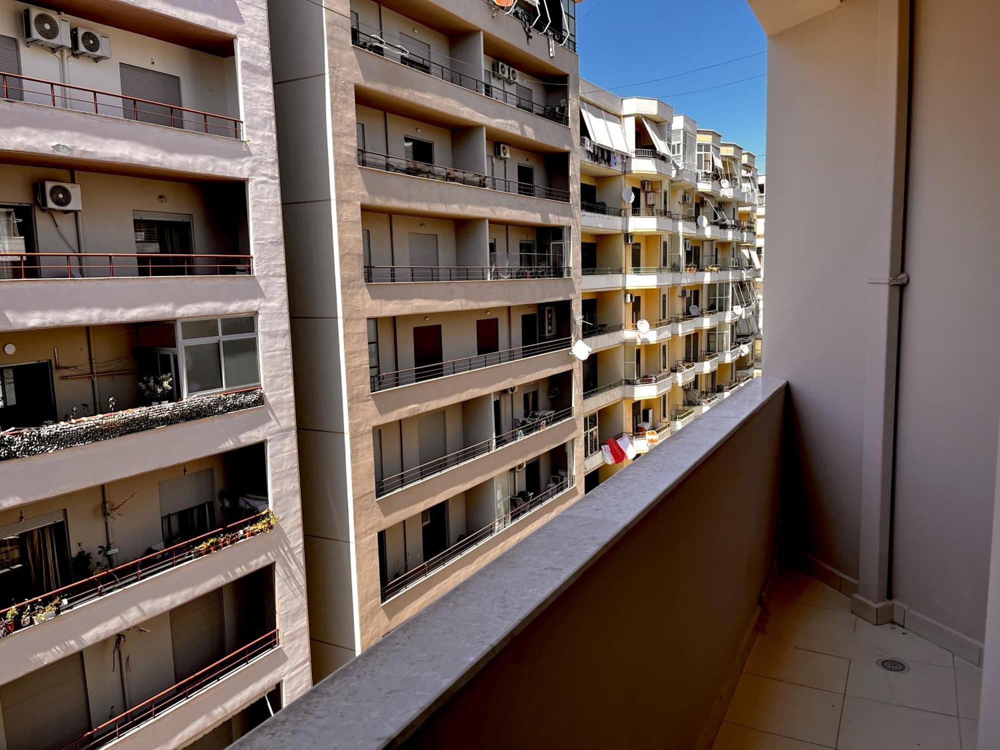 Kam Apartments In The City Center Vlora Kültér fotó